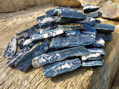 Seam Agate